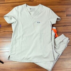 Figs Boulder Scrub Set